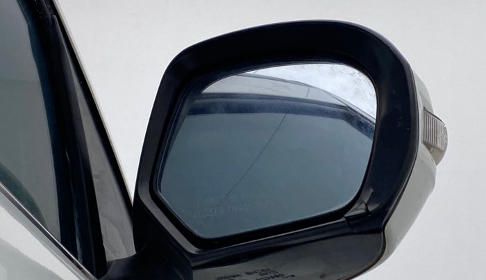 2012 Maruti Swift ZXI D, Petrol, Manual, 65,408 km, Right rear-view mirror - Mirror motor not working