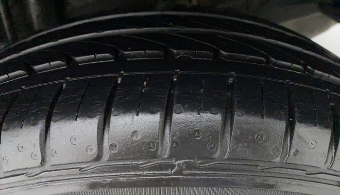 2018 Honda Jazz 1.2 V MT, Petrol, Manual, 15,993 km, Left Rear Tyre Tread