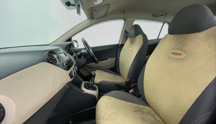 2018 Hyundai Grand i10 MAGNA 1.2 VTVT, Petrol, Manual, 62,798 km, Right Side Front Door Cabin