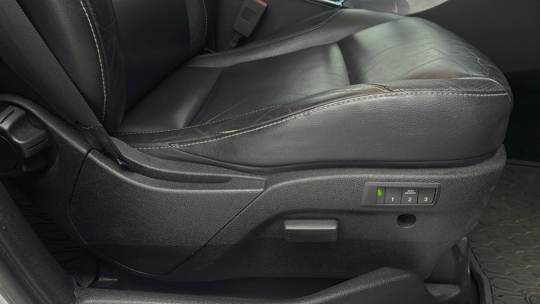 2016 Ford Territory Titanium (4x4), Automatic, 126123 km, Drivers Side Adjustment Panel