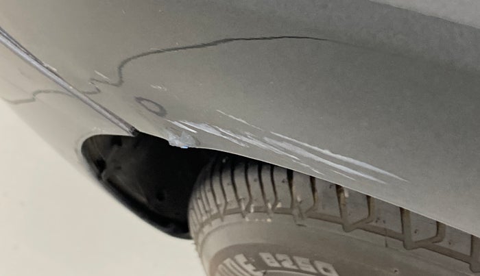 2018 Volkswagen Polo HIGH LINE PLUS 1.0, Petrol, Manual, 88,635 km, Right quarter panel - Slightly dented