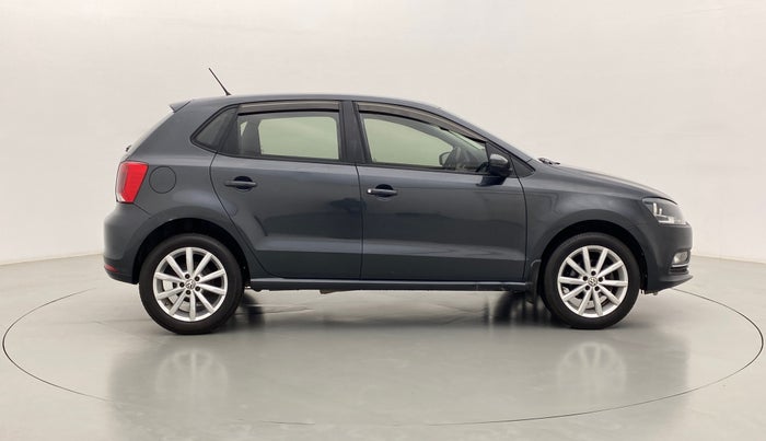 2018 Volkswagen Polo HIGH LINE PLUS 1.0, Petrol, Manual, 88,635 km, Right Side View