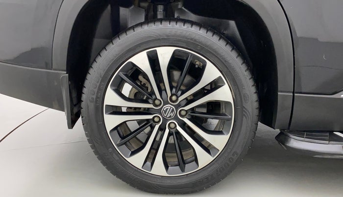 2022 MG HECTOR SHARP 1.5 PETROL CVT, Petrol, Automatic, 29,560 km, Right Rear Wheel