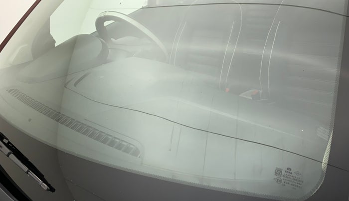 2022 Tata TIGOR XZ PLUS CNG DUAL TONE, CNG, Manual, 35,362 km, Front windshield - Minor spot on windshield
