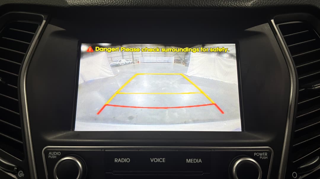 2017 Hyundai Santa Fe Active X, Automatic, 102992 km, Parking Camera