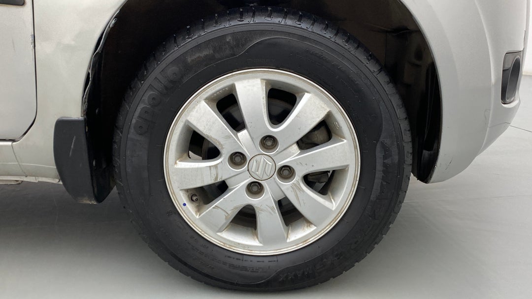 Right Front Wheel
