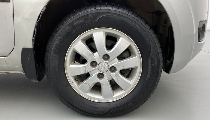 2011 Maruti Ritz ZXI, Petrol, Manual, 54,096 km, Right Front Wheel