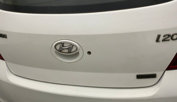 2011 Hyundai i20 MAGNA (O) 1.2, Petrol, Manual, 40,889 km, Dicky (Boot door) - Minor scratches
