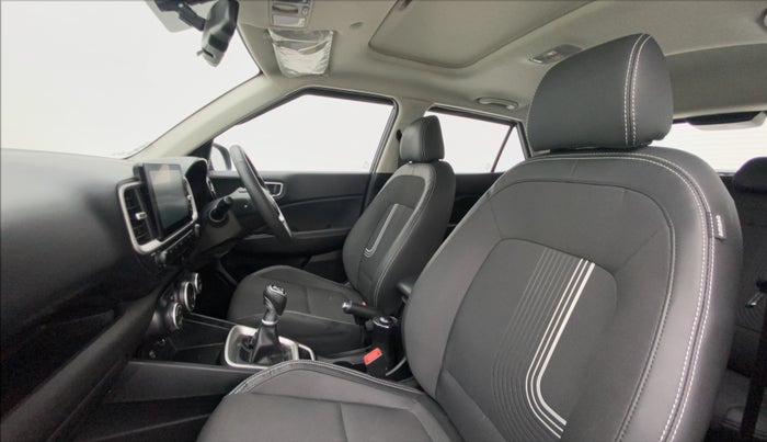 2021 Hyundai VENUE SX 1.0 (O) TURBO IMT, Petrol, Manual, 10,086 km, Right Side Front Door Cabin