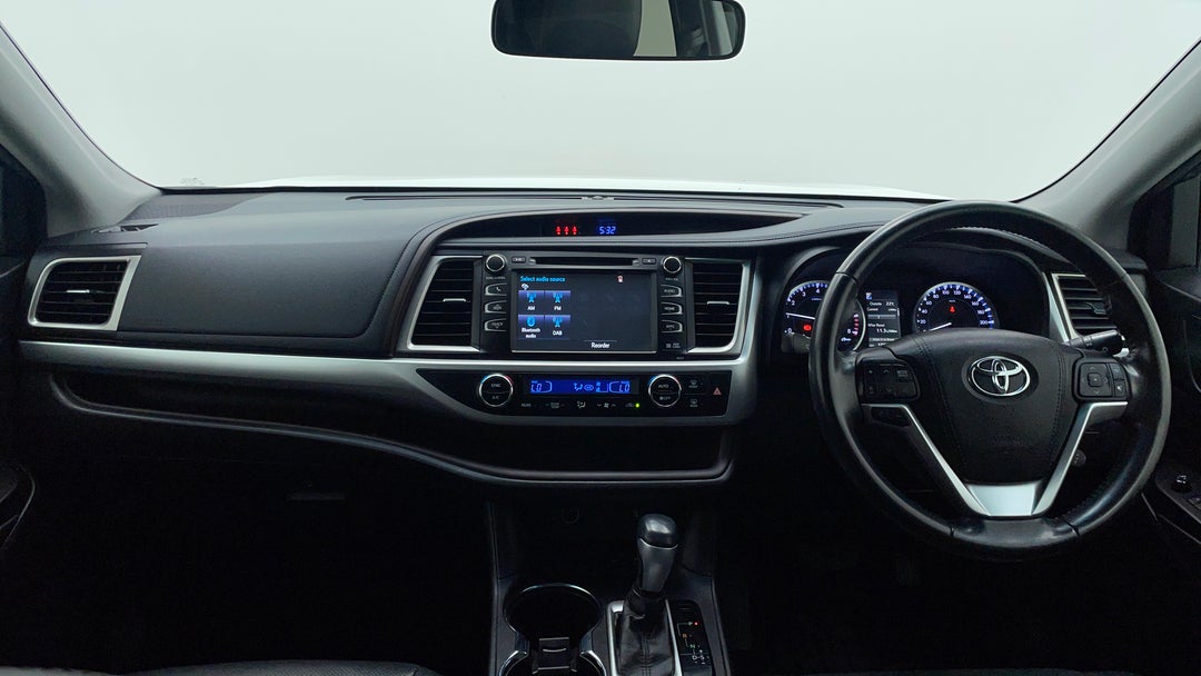 2016 Toyota Kluger Gxl (4x2), Automatic, 109334 km, Dashboard View