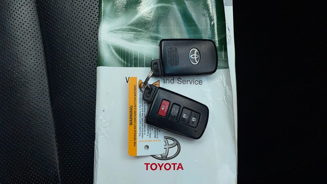 2016 Toyota Kluger Gxl (4x2), Automatic, 109334 km, Key Close-up