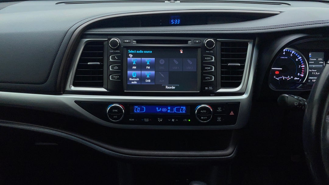 2016 Toyota Kluger Gxl (4x2), Automatic, 109334 km, Center Console