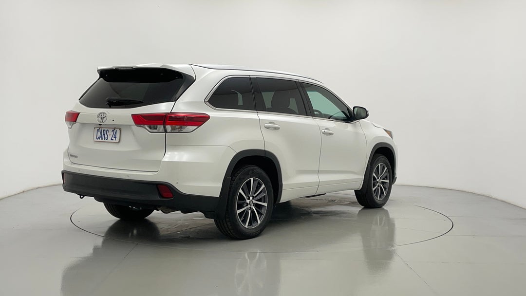 2016 Toyota Kluger Gxl (4x2), Automatic, 109334 km, Right Back Diagonal (45- Degree) View