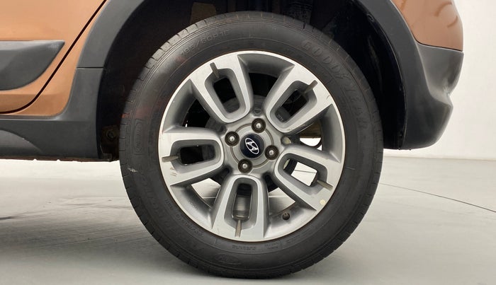 2015 Hyundai i20 Active 1.4 SX, Diesel, Manual, 67,192 km, Left Rear Wheel