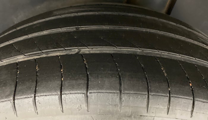 2020 MG HECTOR PLUS SHARP, Diesel, Manual, 83,124 km, Left Rear Tyre Tread