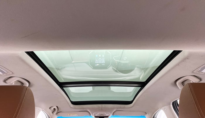 2020 MG HECTOR PLUS SHARP, Diesel, Manual, 83,124 km, Panoramic Sunroof