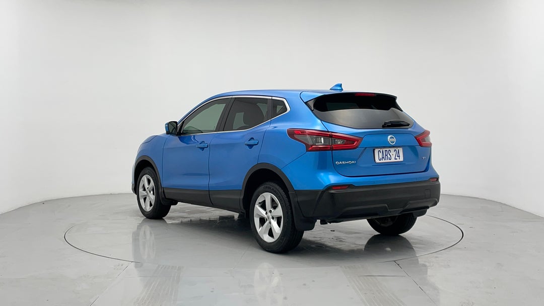 Left Back Diagonal (45- Degree) View