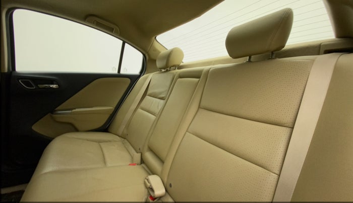 2017 Honda City 1.5L I-VTEC ZX CVT, Petrol, Automatic, 84,084 km, Right Side Rear Door Cabin