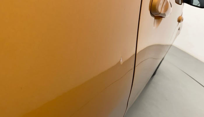 2016 Nissan Micra XL CVT, Petrol, Automatic, 77,282 km, Right quarter panel - Slightly dented