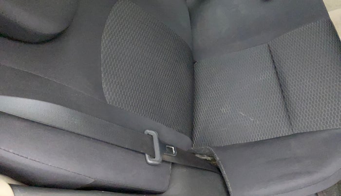 2016 Nissan Micra XL CVT, Petrol, Automatic, 77,282 km, Second-row right seat - Cover slightly stained