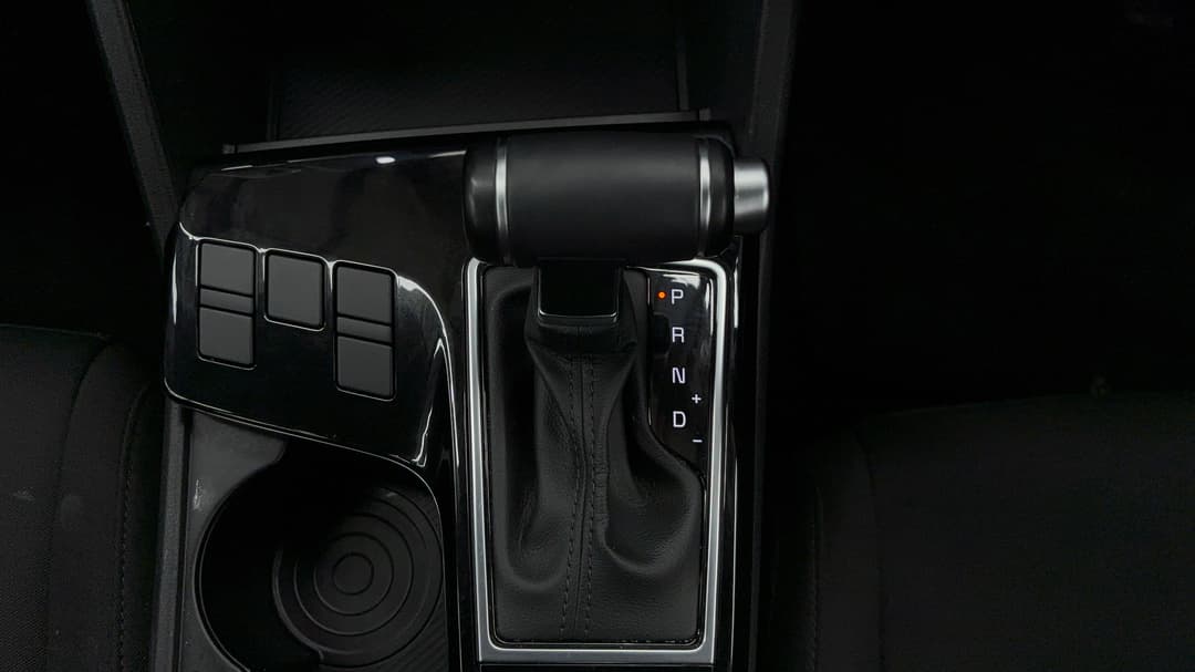 2023 Kia Sportage Sx (FWD), Automatic, 22110 km, Gear Lever 