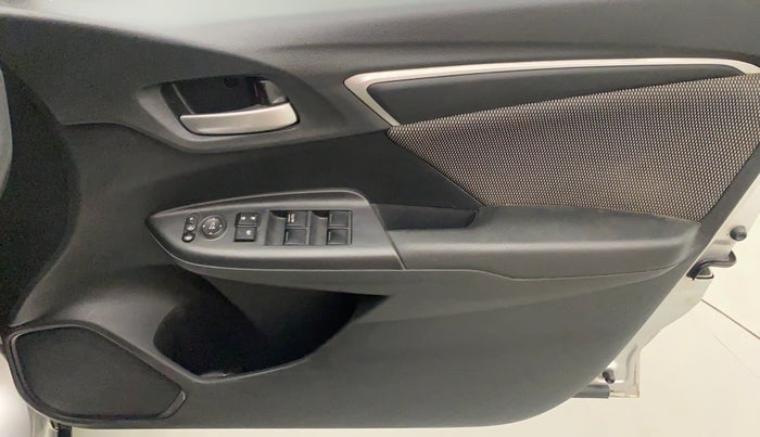 2017 Honda WR-V 1.2L I-VTEC VX MT, Petrol, Manual, 87,905 km, Driver Side Door Panels Control
