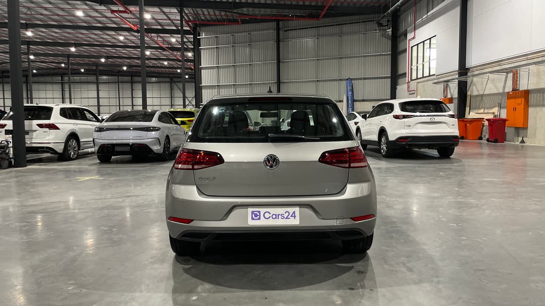 2018 Volkswagen Golf 110 Tsi Trendline, Automatic, 61339 km, Back/Rear View