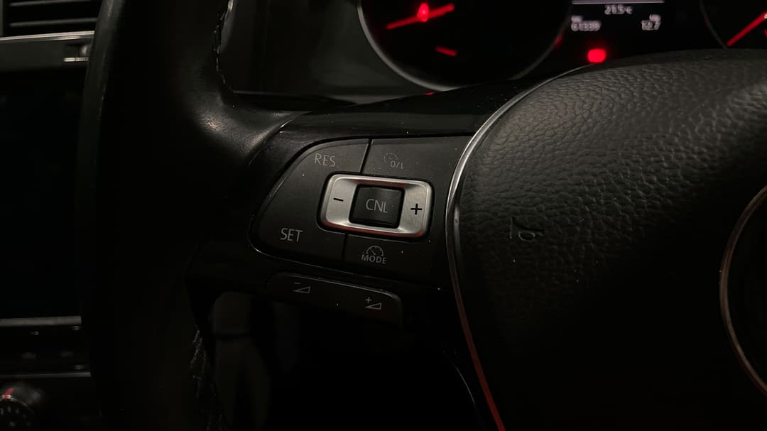 2018 Volkswagen Golf 110 Tsi Trendline, Automatic, 61339 km, Cruise Control