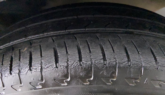 2018 Maruti IGNIS DELTA 1.2 K12, Petrol, Manual, 5,201 km, Left Rear Tyre Tread