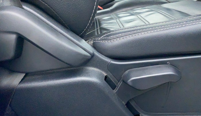 2018 Ford Ecosport 1.5 TITANIUM PLUS TI VCT AT, Petrol, Automatic, 30,575 km, Driver Side Adjustment Panel