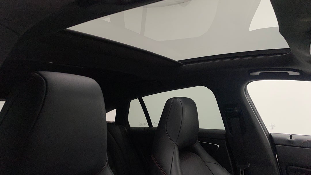 Interior Sunroof/Moonroof