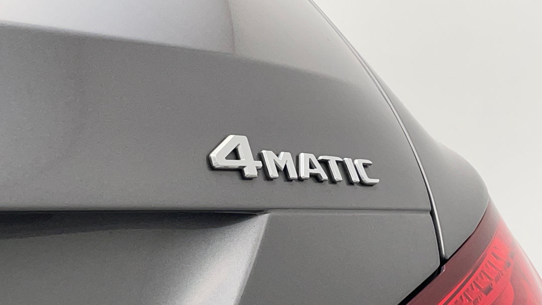 Badge (Boot Right Side)