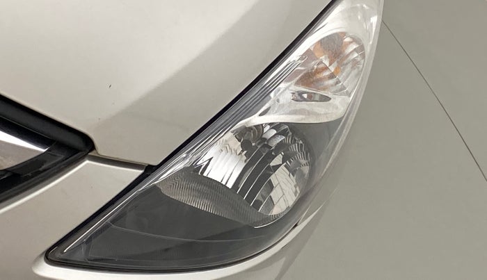 2015 Maruti Swift Dzire ZDI, Diesel, Manual, 37,746 km, Left headlight - Faded