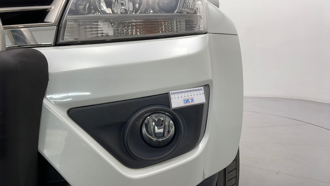 Bumper Front Scratch