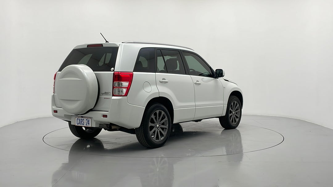 Right Back Diagonal (45- Degree) View