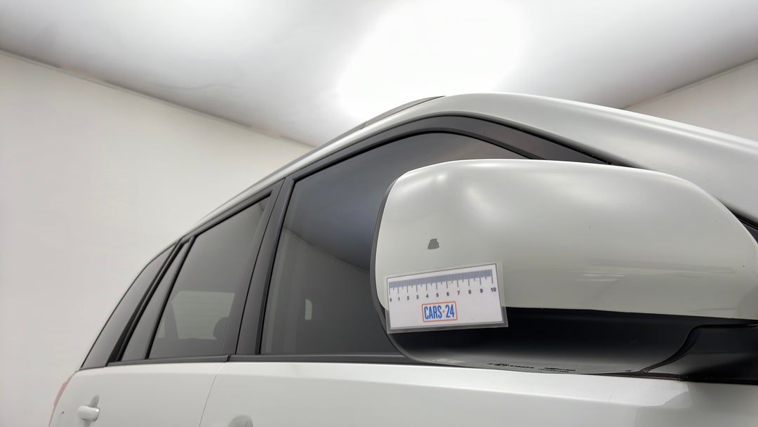 Side Mirrors Housing RHS Chip