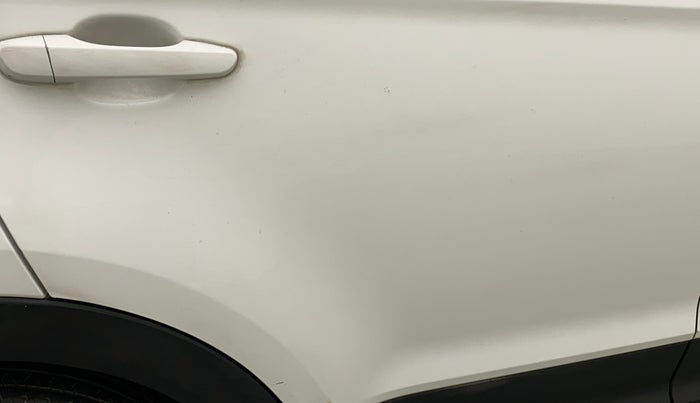 2016 Hyundai Creta S 1.6 PETROL, Petrol, Manual, 1,09,310 km, Right rear door - Slightly dented