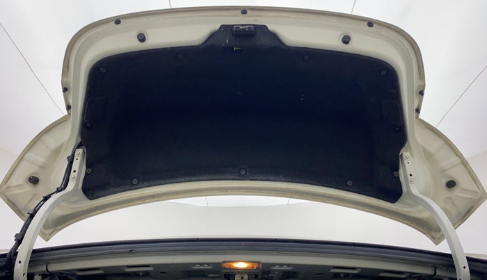 2015 Hyundai New Elantra 1.6 SX AT, Diesel, Automatic, 58,252 km, Boot Door Open