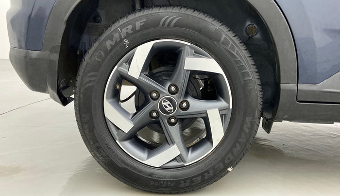2020 Hyundai VENUE 1.5 SX CRDI MT, Diesel, Manual, 34,757 km, Right Rear Wheel