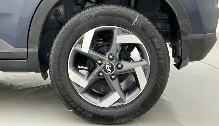 2020 Hyundai VENUE 1.5 SX CRDI MT, Diesel, Manual, 34,757 km, Left Rear Wheel