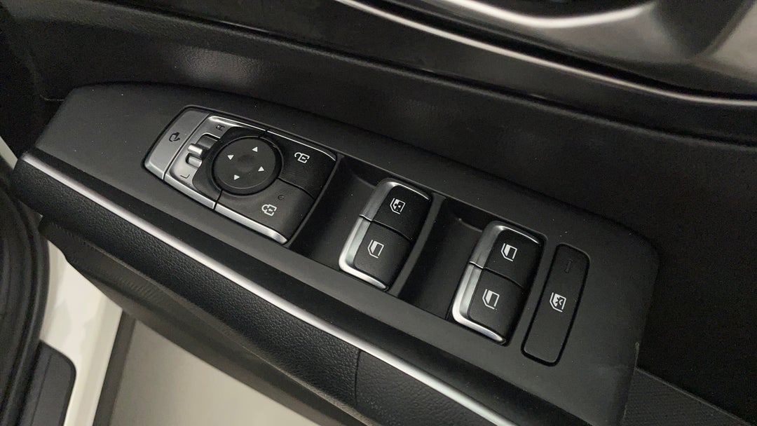 2023 Kia Sorento S 7 Seat, Automatic, 44304 km, Drivers Side Door Panel Controls