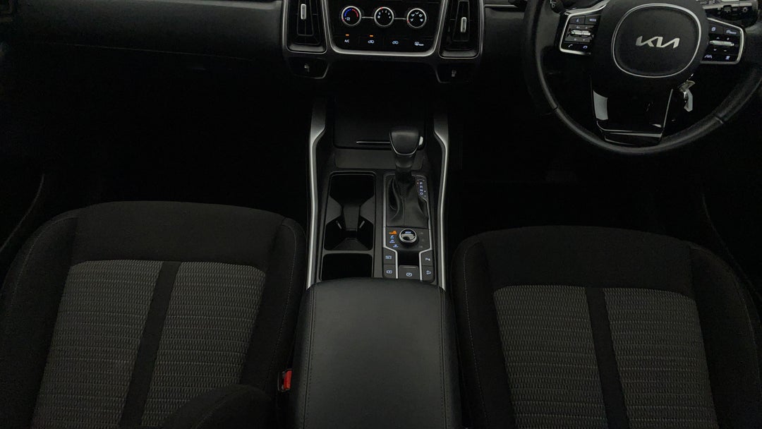 2023 Kia Sorento S 7 Seat, Automatic, 44304 km, Center Console