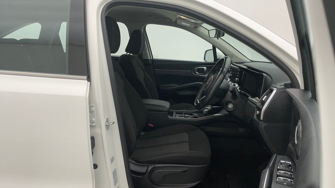 2023 Kia Sorento S 7 Seat, Automatic, 44304 km, Right Side Front Door Cabin View