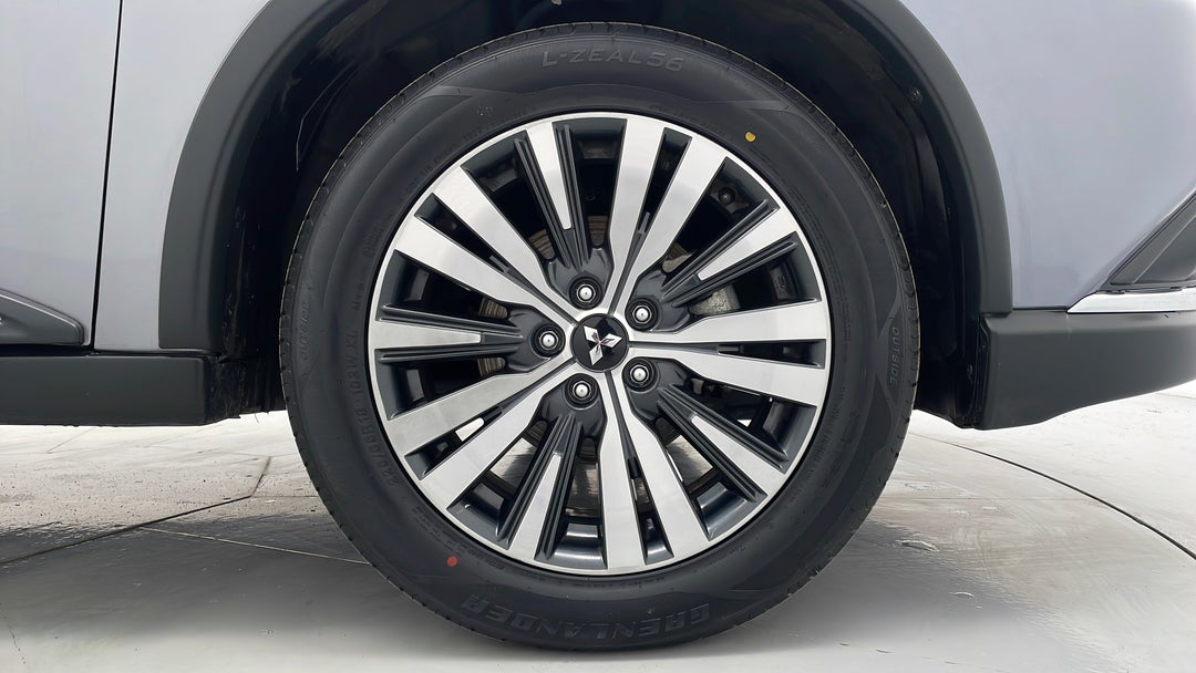 2019 Mitsubishi Outlander Es 7 Seat (2wd), Automatic, 43285 km, Right Front Wheel