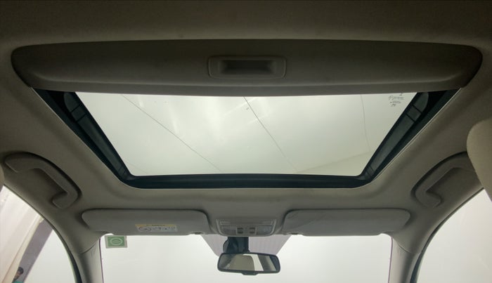 2019 Honda Civic ZX CVT PETROL, Petrol, Automatic, 30,286 km, Interior Sunroof