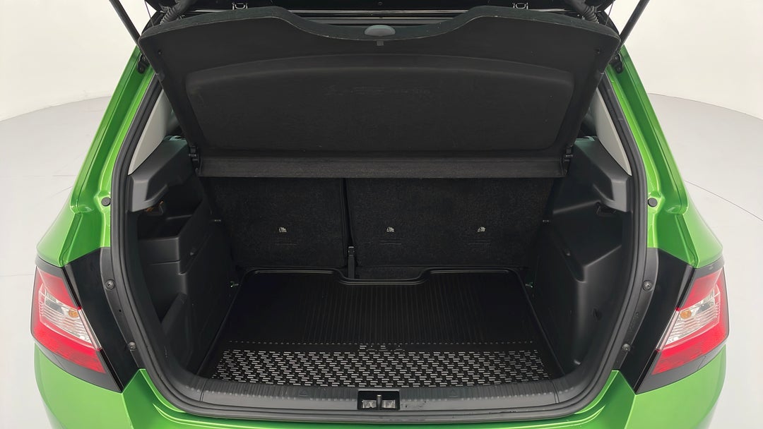2019 SKODA Fabia 81 Tsi, Automatic, 19976 km, Boot Inside View