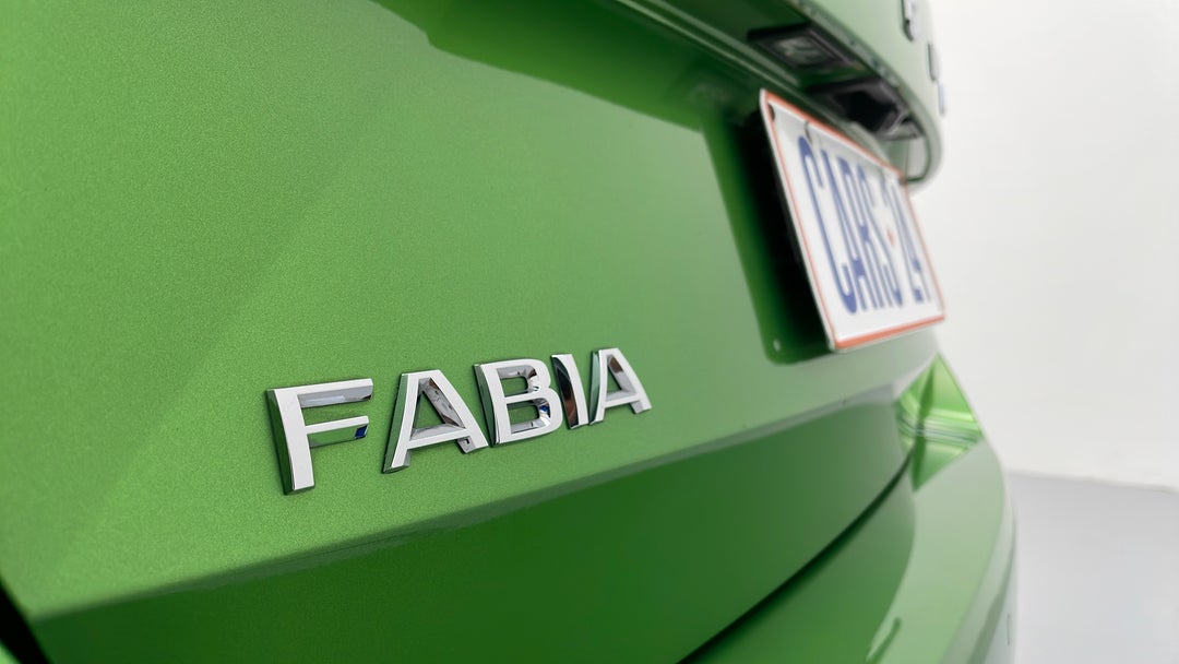 2019 SKODA Fabia 81 Tsi, Automatic, 19976 km, Badge (Boot Left Side)