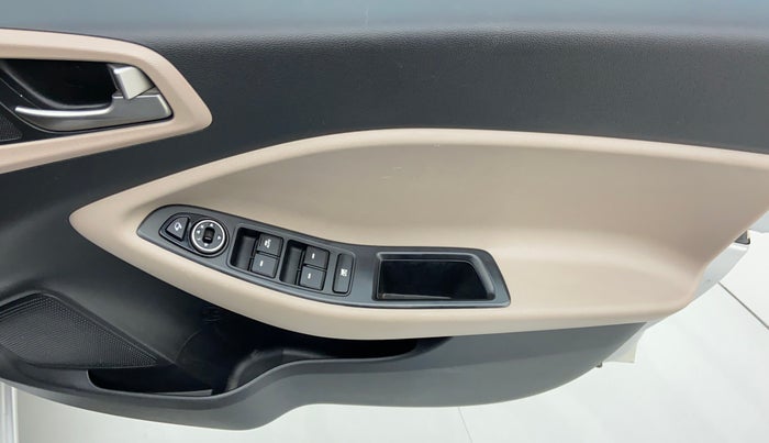 2016 Hyundai Elite i20 ASTA 1.4 CRDI, Diesel, Manual, 43,761 km, Driver Side Door Panels Control