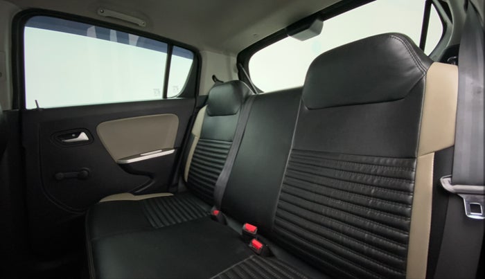 2017 Maruti Alto K10 VXI P, Petrol, Manual, 41,521 km, Right Side Rear Door Cabin