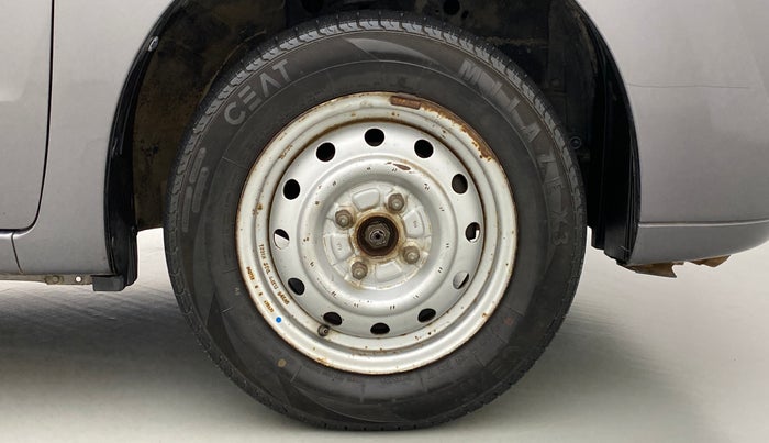 2012 Maruti Wagon R 1.0 LXI CNG, CNG, Manual, 27,390 km, Right Front Wheel
